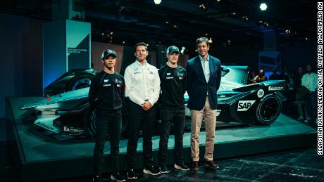 Ian James and Toto Wolff at the Mercedes-Benz EQ Formula E Team launched with the teams & # 39; drivers Nyck de Vries and Stoffel Vandoorne. 