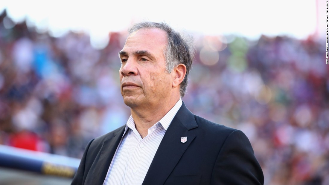 “Star flag”: “I don’t think it’s appropriate” to play the US anthem at professional sporting events, says Bruce Arena