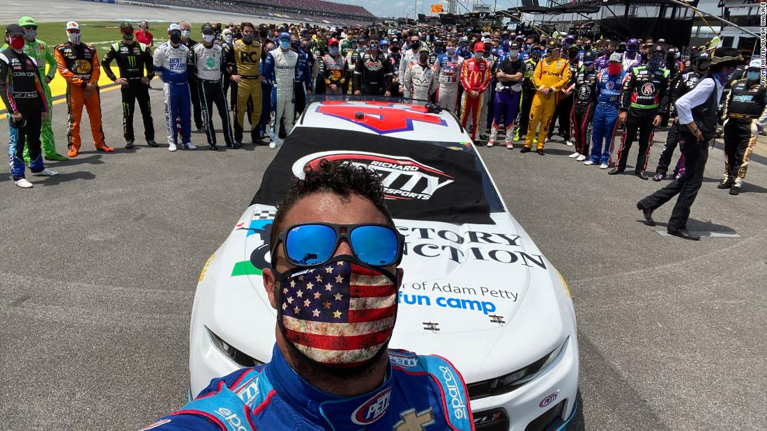 NASCAR: Bubba Wallace gets driver support after a noose is found in his garage