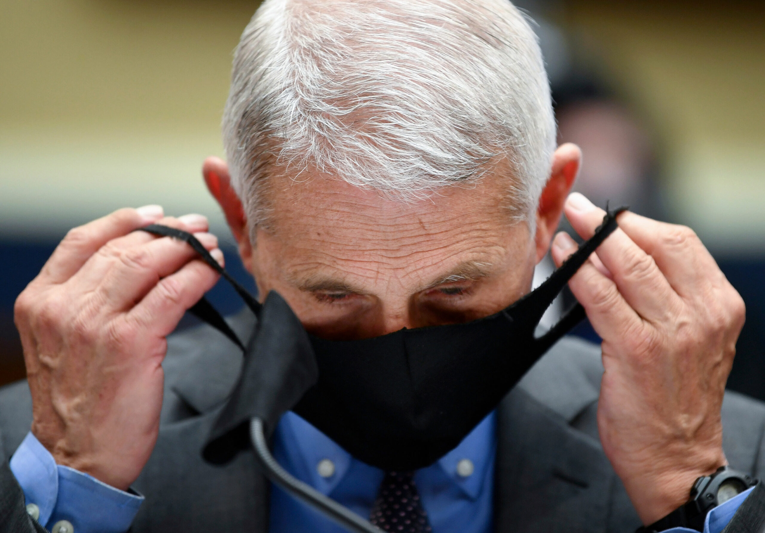 Wearing face masks to stop the spread of coronavirus should not be a political issue, Fauci says