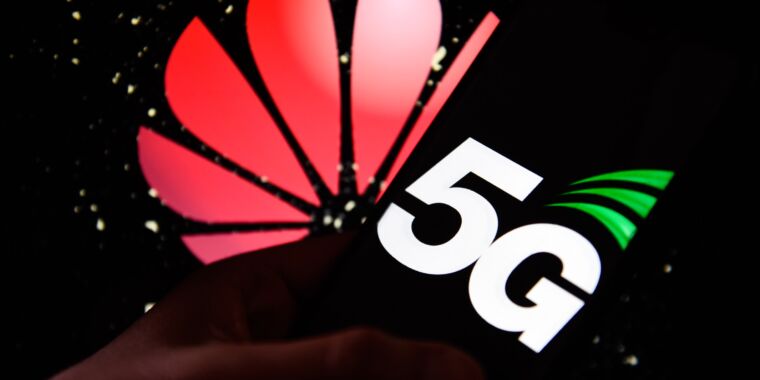 UK bans Huawei from 5G networks in “victory for the Trump administration”