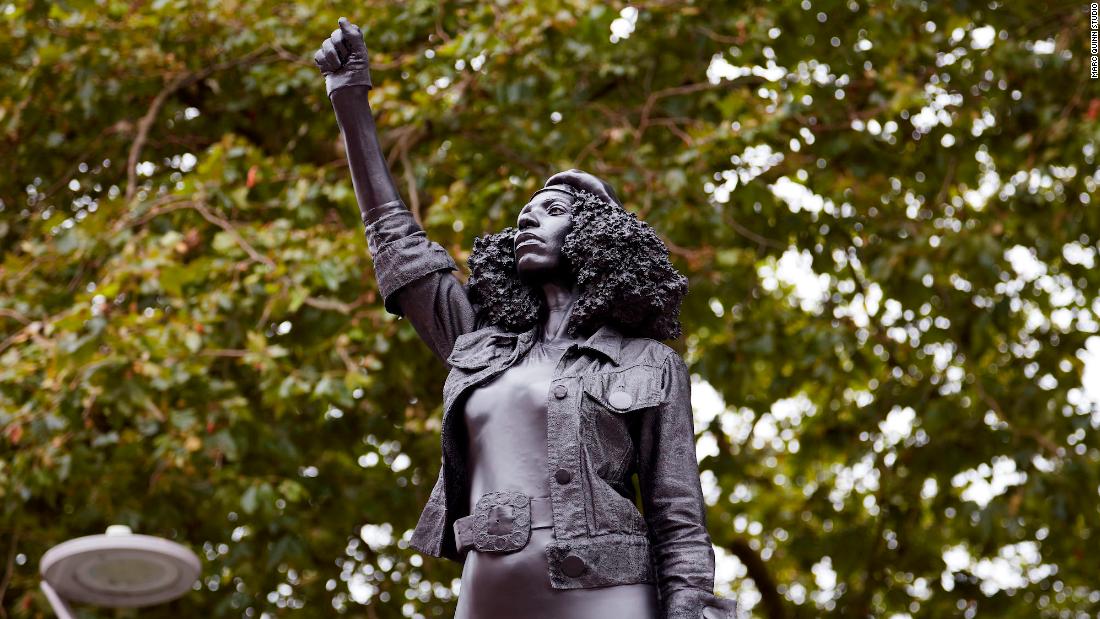 Edward Colston statue replaced with a single of a Bristol protester