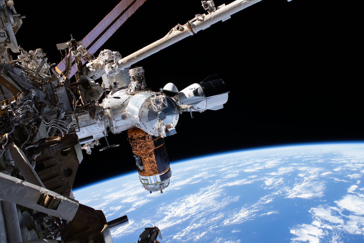 NASA confirms designs for Crew Dragon splashdown Aug. 2, temperature permitting – Spaceflight Now