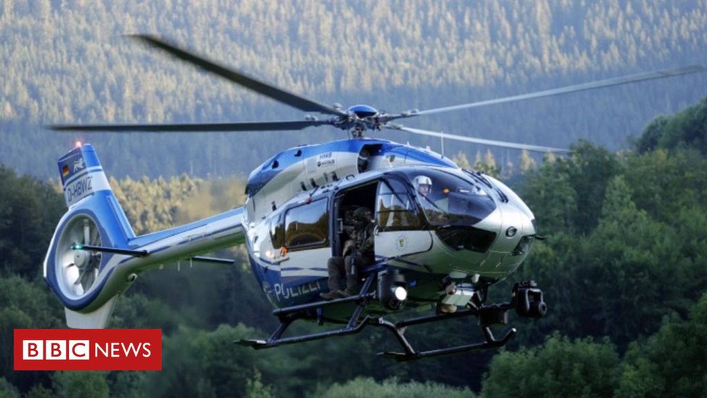 Yves Rausch: German law enforcement hunt ‘dangerous Rambo’ in Black Forest