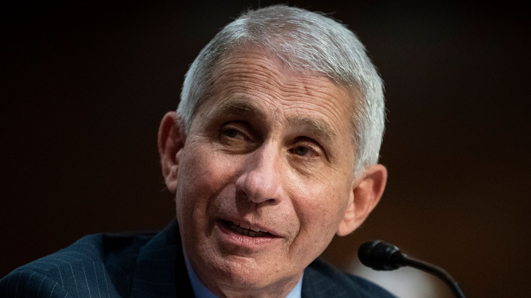 ‘What Leadership Looks Like’: Old Fauci Pic Resurfaces Amid White House Attacks