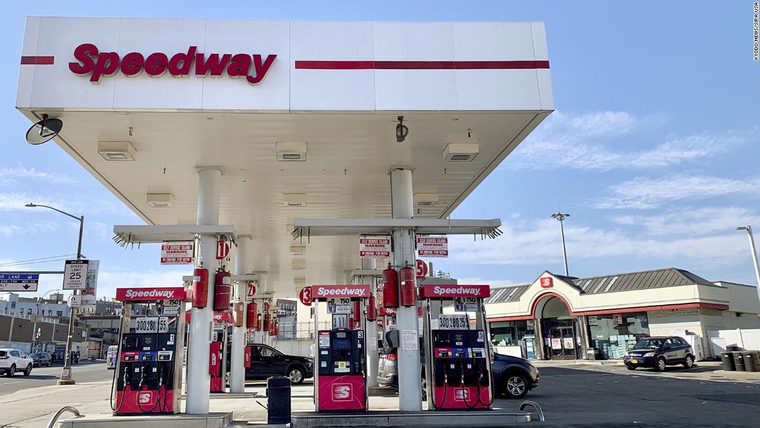7-Eleven owner is buying Marathon Petroleum's Speedway gas stations for $21 billion