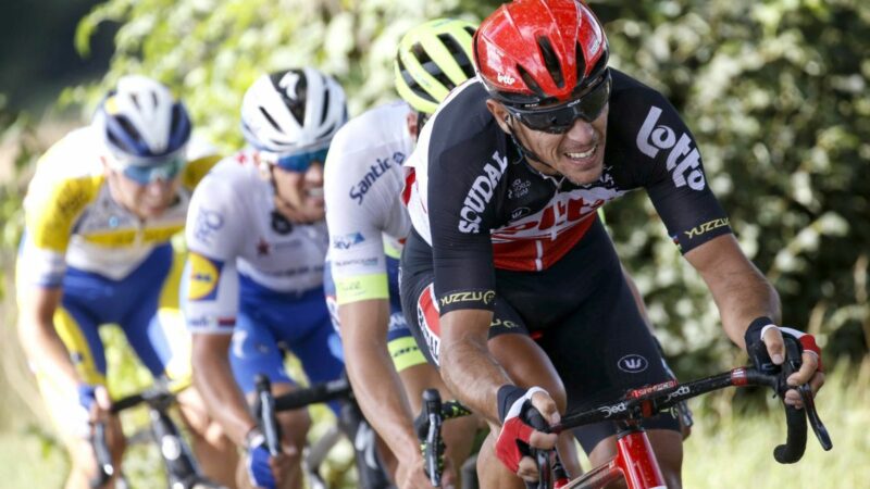 Gilbert's Tour de France over due to broken kneecap