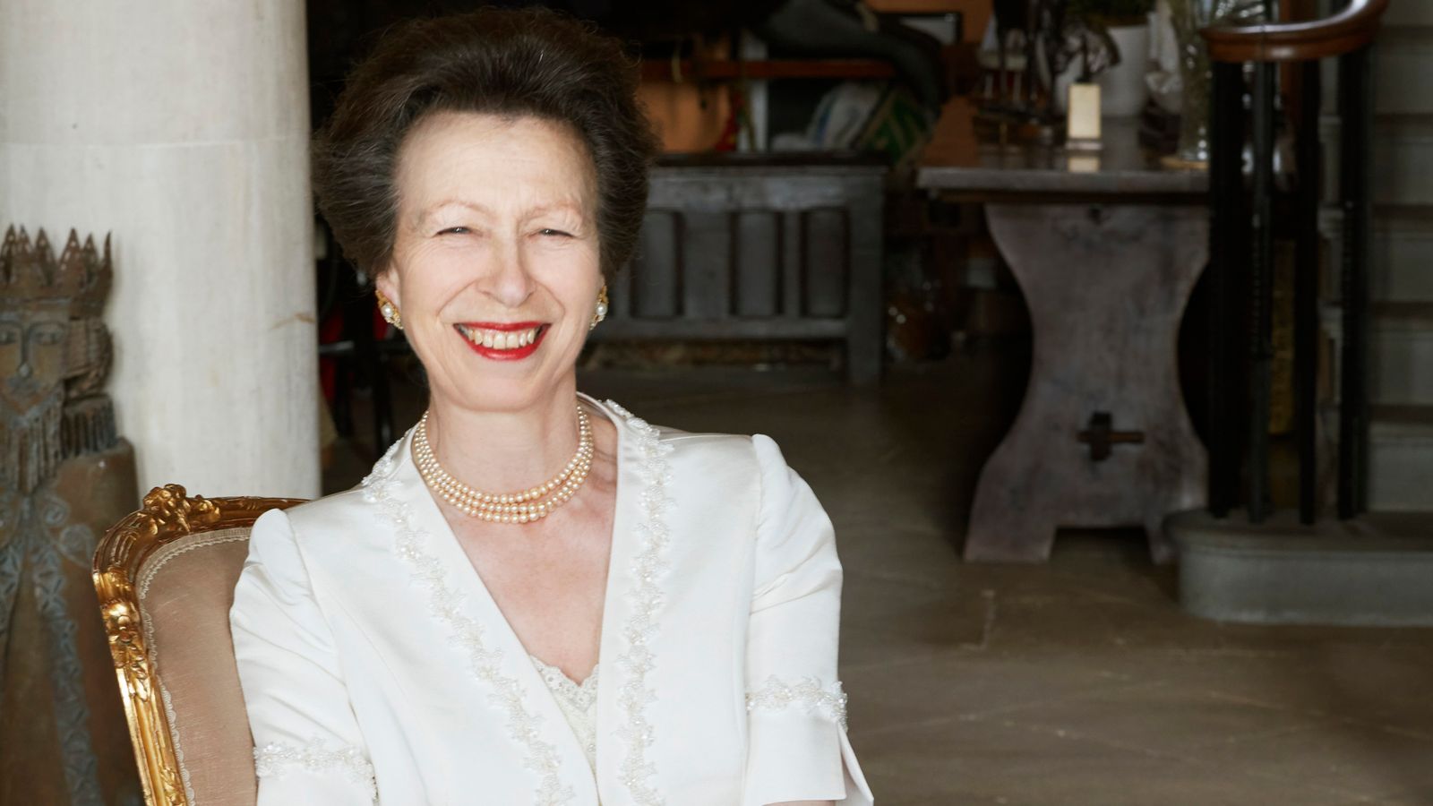 Princess Anne marks 70th birthday with 3 new pictures | British isles News