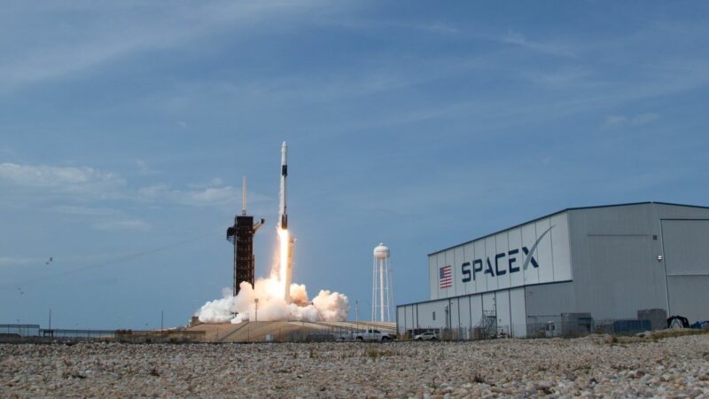 SpaceX raises $1.9 billion in latest funding round: report