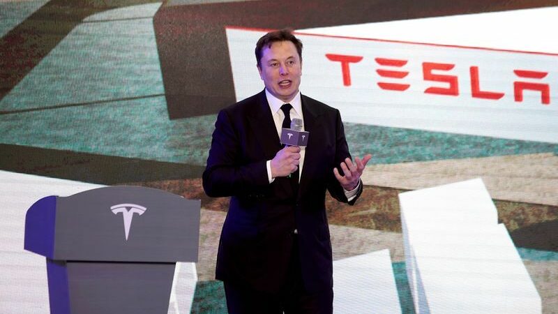Tesla's Musk hints of battery capacity jump ahead of industry event