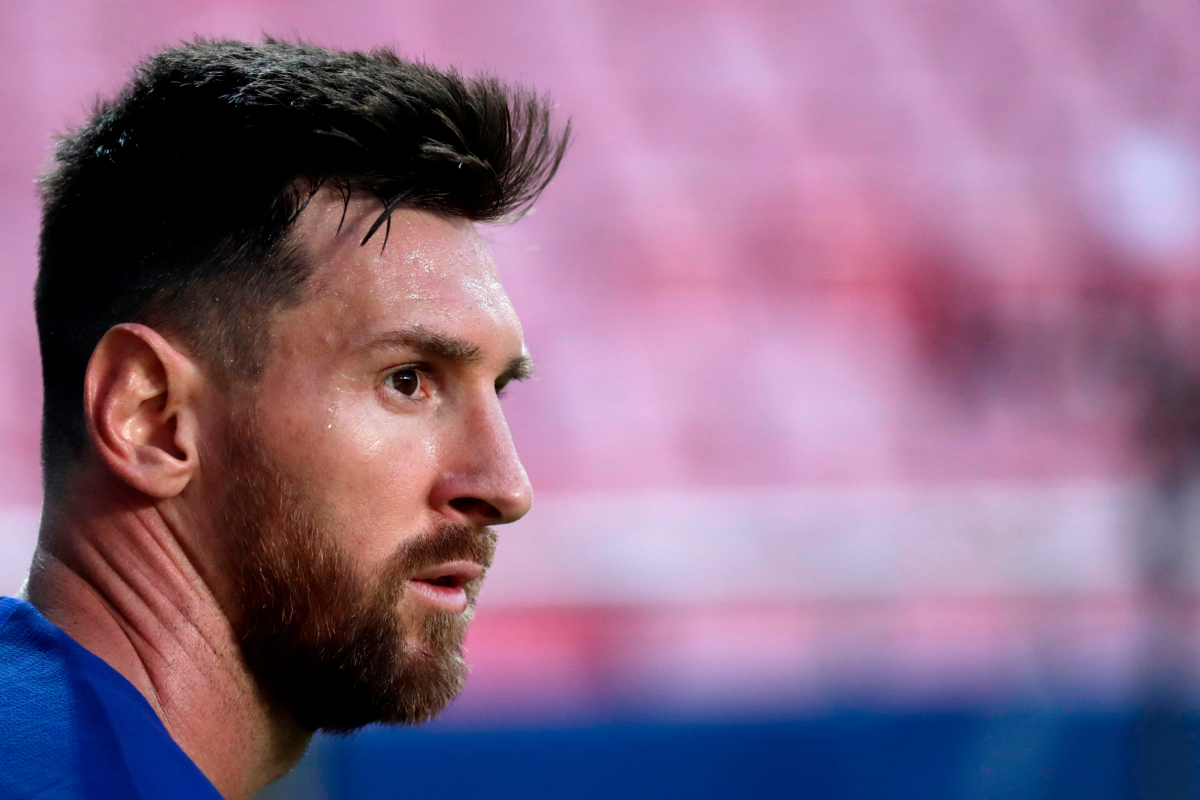 Lionel Messi faces “ serious penalties ” due to Barcelona’s absence while supporting Manchester City’s move with his father over headlong talks