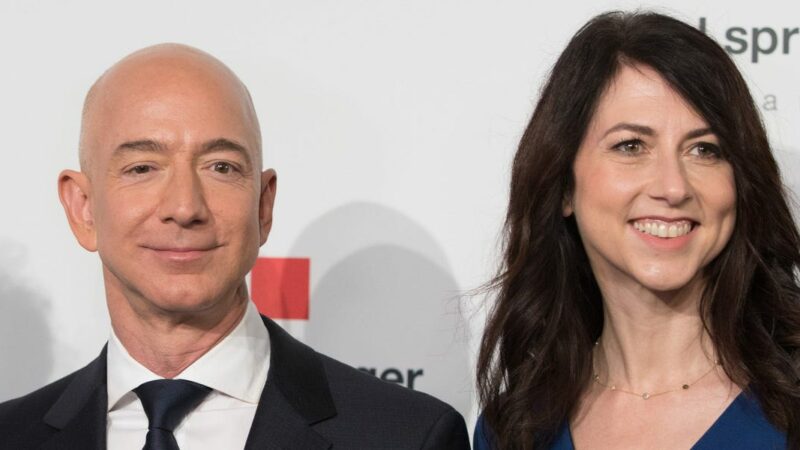 MacKenzie Scott, Jeff Bezos' ex-wife, is the richest woman in the world

