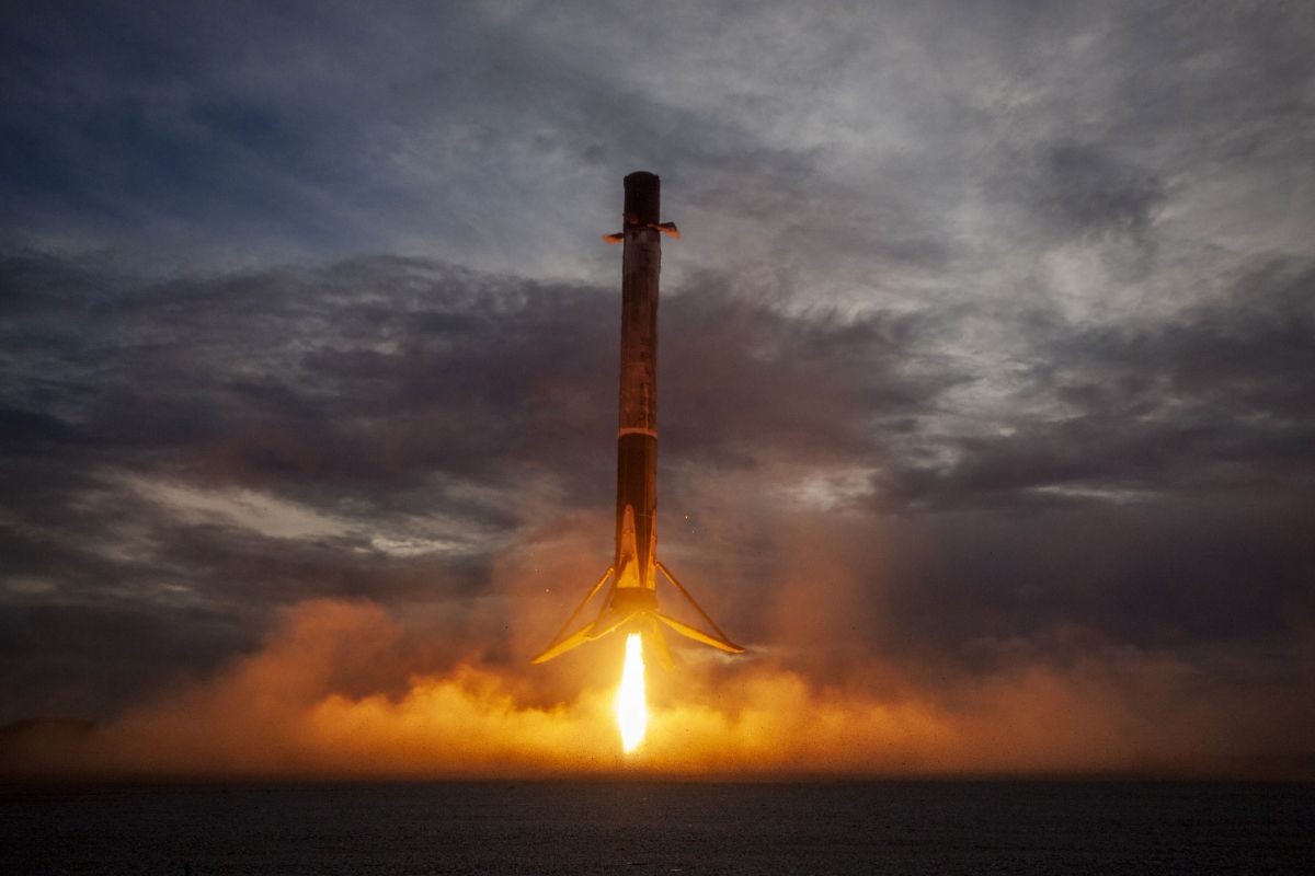 Take a trip to space (and back) on SpaceX Falcon 9 in this great video