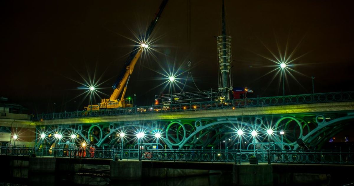 Time-lapse footage shows work going on overnight at the Tees Barrage's £ 3million restoration

