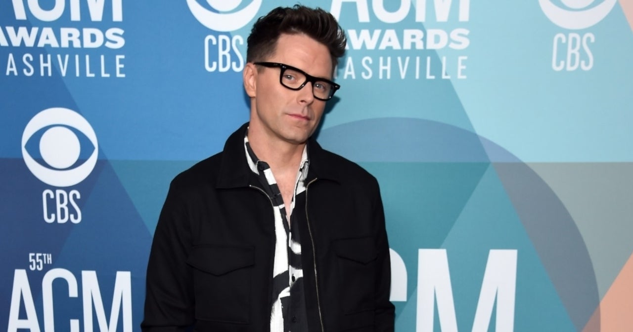 Dancing With the Stars, Bobby Bones, is romantically involved with her friend Caitlin Parker