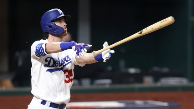 Unquestioned Cody Bellinger continues the Dodgers’ return to the NLCS over Atlanta