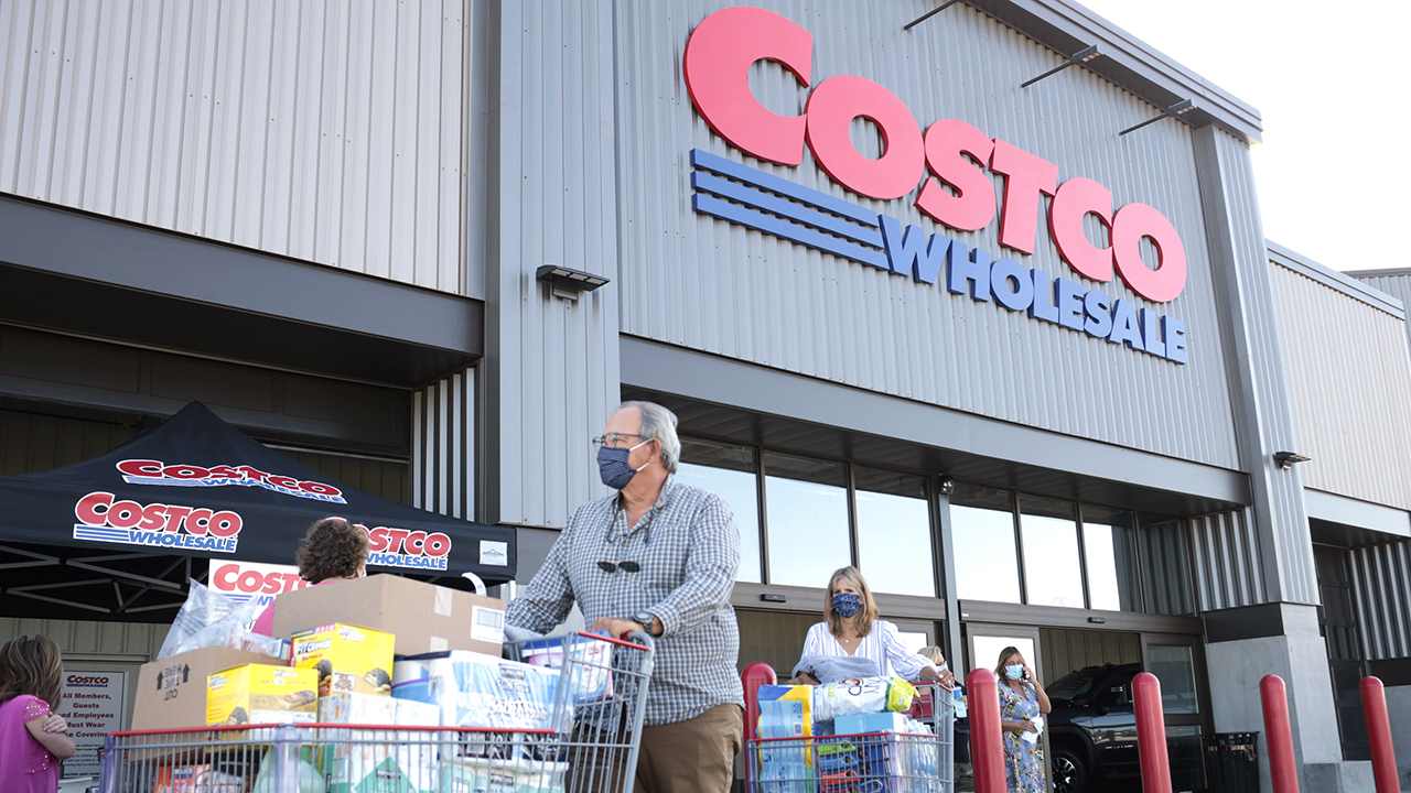 Costco sells $ 17,500 of a private jet membership that lasts for one year