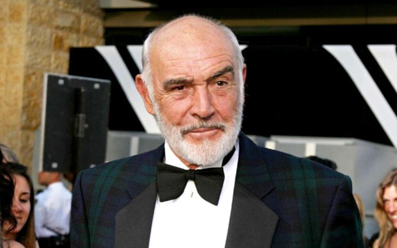 The cause of Sean Connery’s death was confirmed as pneumonia and heart failure