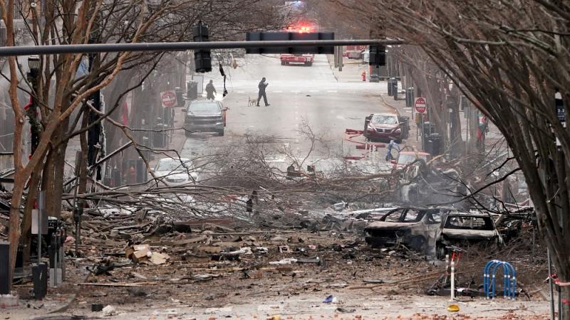 A powerful explosion in Nashville.  From the exploding car, a bomb alert was heard