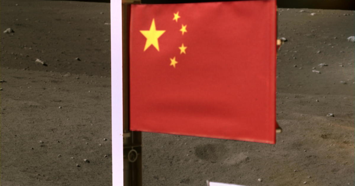 China publishes an image of its flag on the moon while lifting a spacecraft carrying moon rocks