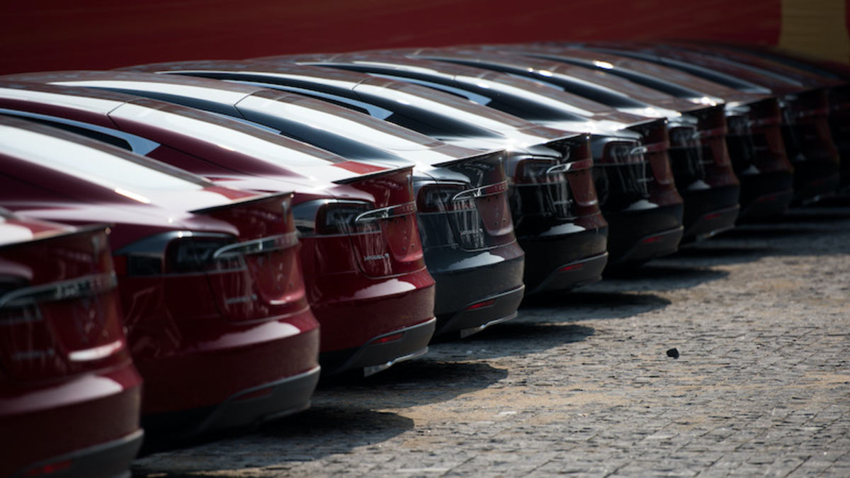 Tesla shuts down production of the Model S and Model X for 18 days