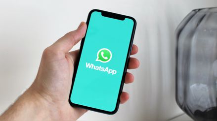 WhatsApp responds to displacement of users to Telegram and Signal: “We can see neither your messages nor Facebook”