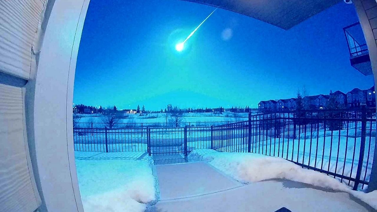 Does APOCALYPSE start?  The meteor causes a terrifying sight in the United States