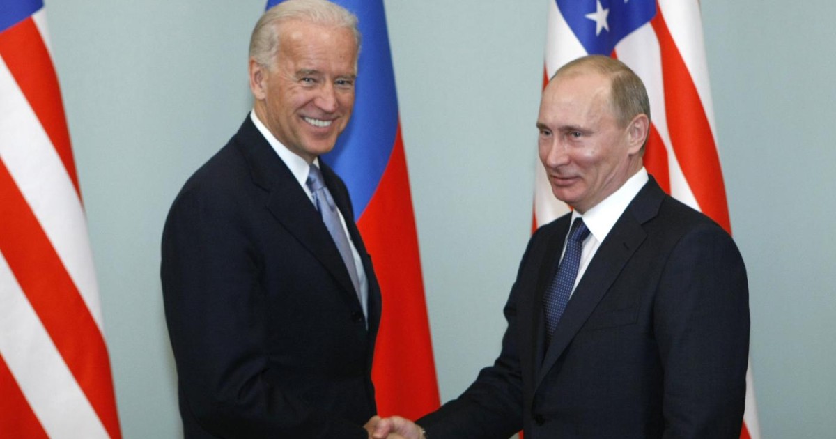 Biden describes Putin as a “killer”.  He answers: He who said that knows that.  Borel (European Union): “There is a long list of murders in Russia”