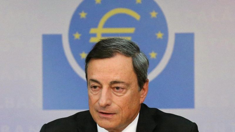 GEO-FINANCE / Here's how Draghi, Merkel and Biden can make the euro and the dollar work together

