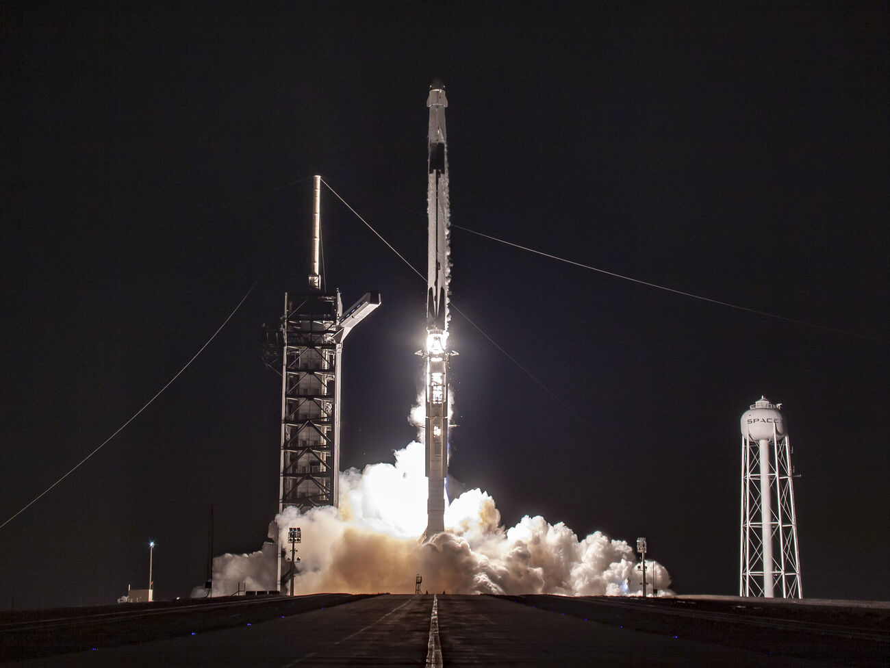 SpaceX launched another 60 Starlink / GORDON satellites into orbit
