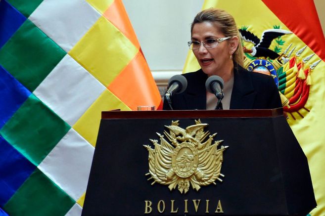 The Bolivian judiciary orders the arrest of former president Janine Anez
