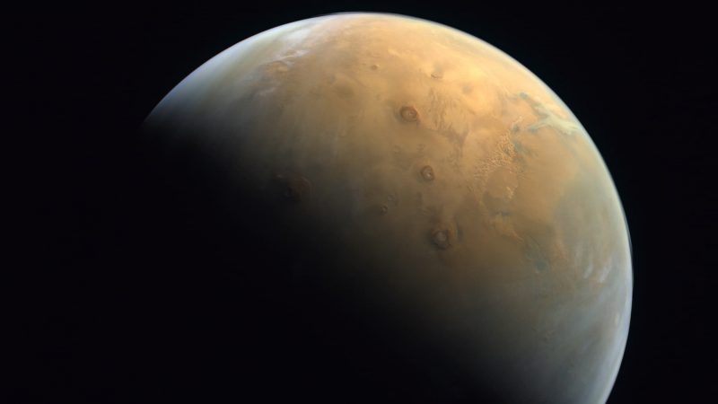 Mars - Earth Attacks - Spectrum of Science

