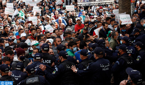 La 114e marche des étudiants brutalement empêchée à Alger