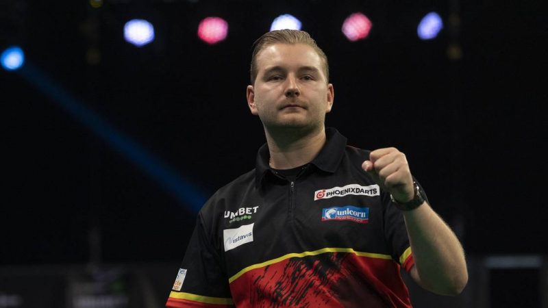 Darts Game, PDC Super Series: Day Four with Max Hopp and Gabriel Clemens

