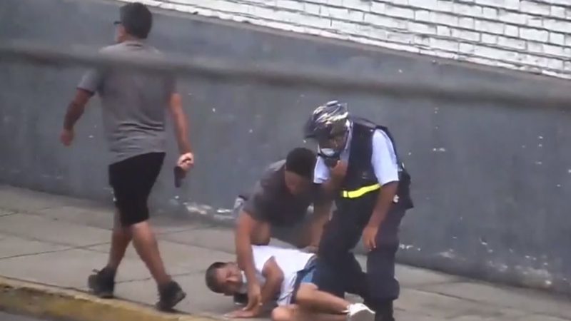 PNP captain picks up a thief who stole his cell phone on Caquetá Bridge

