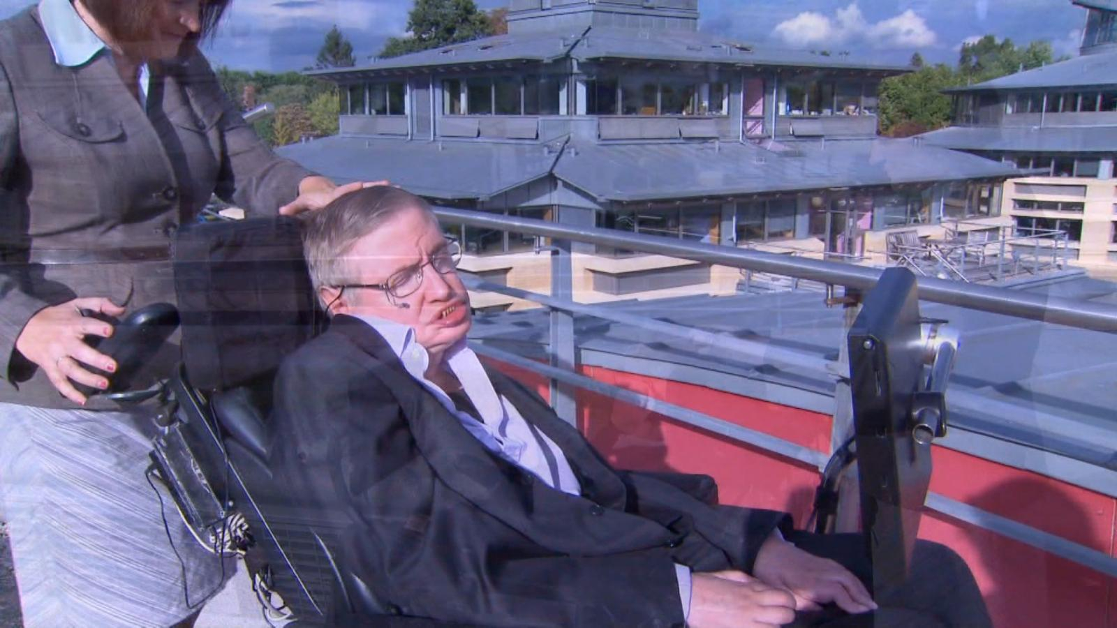 Britain acquires the world office and archive Stephen Hawking |  Video