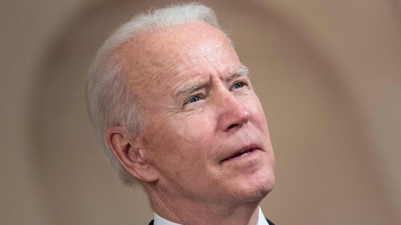 Joe Biden calls on the global community to set more ambitious climate goals


