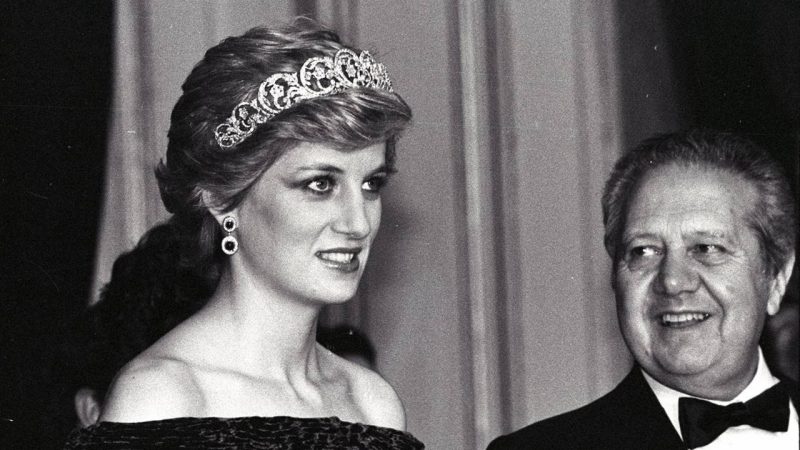 La BBC está presionada por entrevista de Diana, después de duro ataque de los príncipes