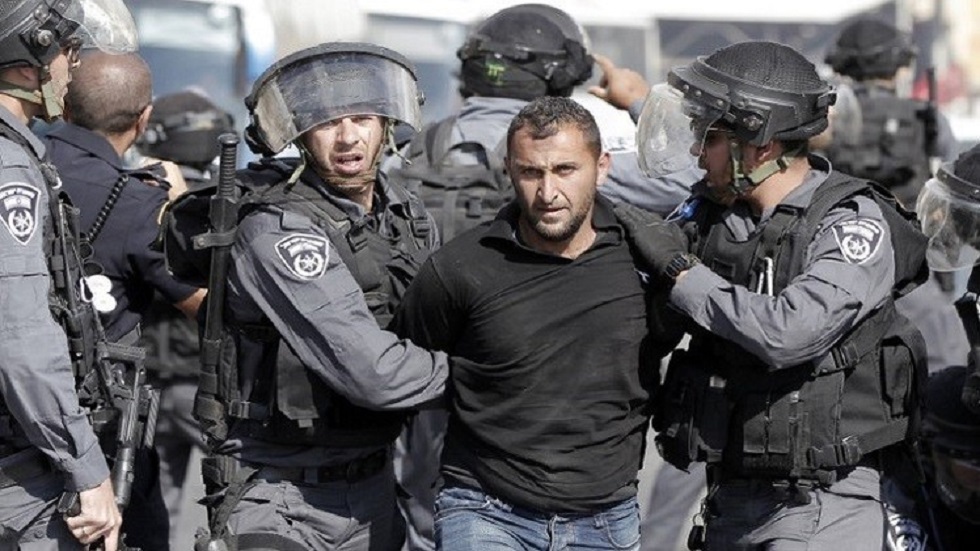 Israel arrests 19 Palestinians from the West Bank, including a Hamas leader