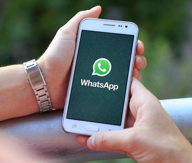 How to find out who you text the most on WhatsApp and talk to