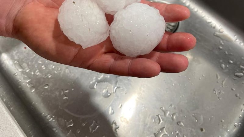 Blick-Q & A: Are hailstones getting bigger?

