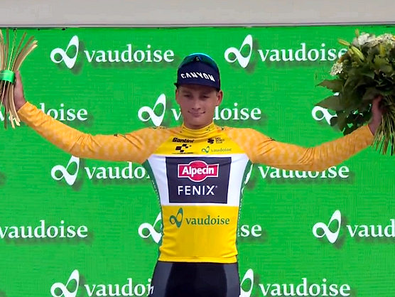 Matthew van der Poel repeats victory and wears yellow