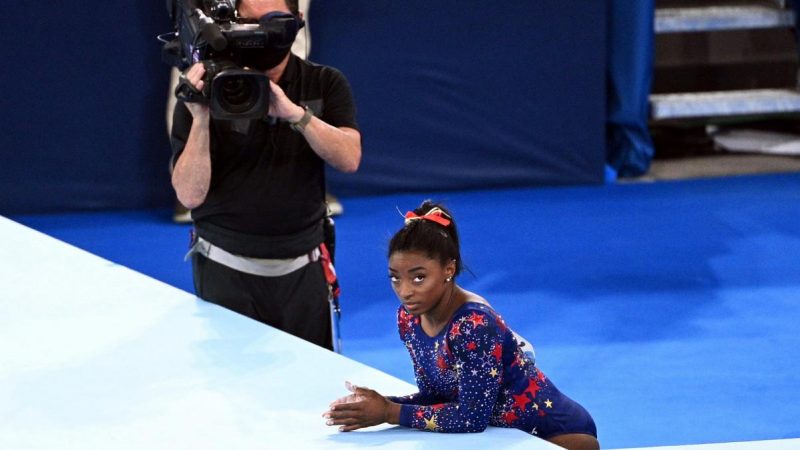 Gymnastics: When the head paralyzes the body: this is what a sports psychologist says about the decline of Biles

