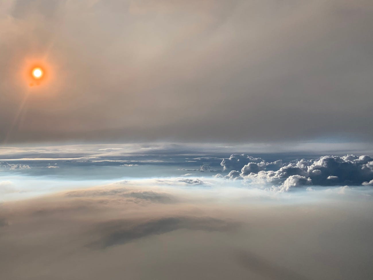 Record temperatures in Canada create dangerous clouds of fire