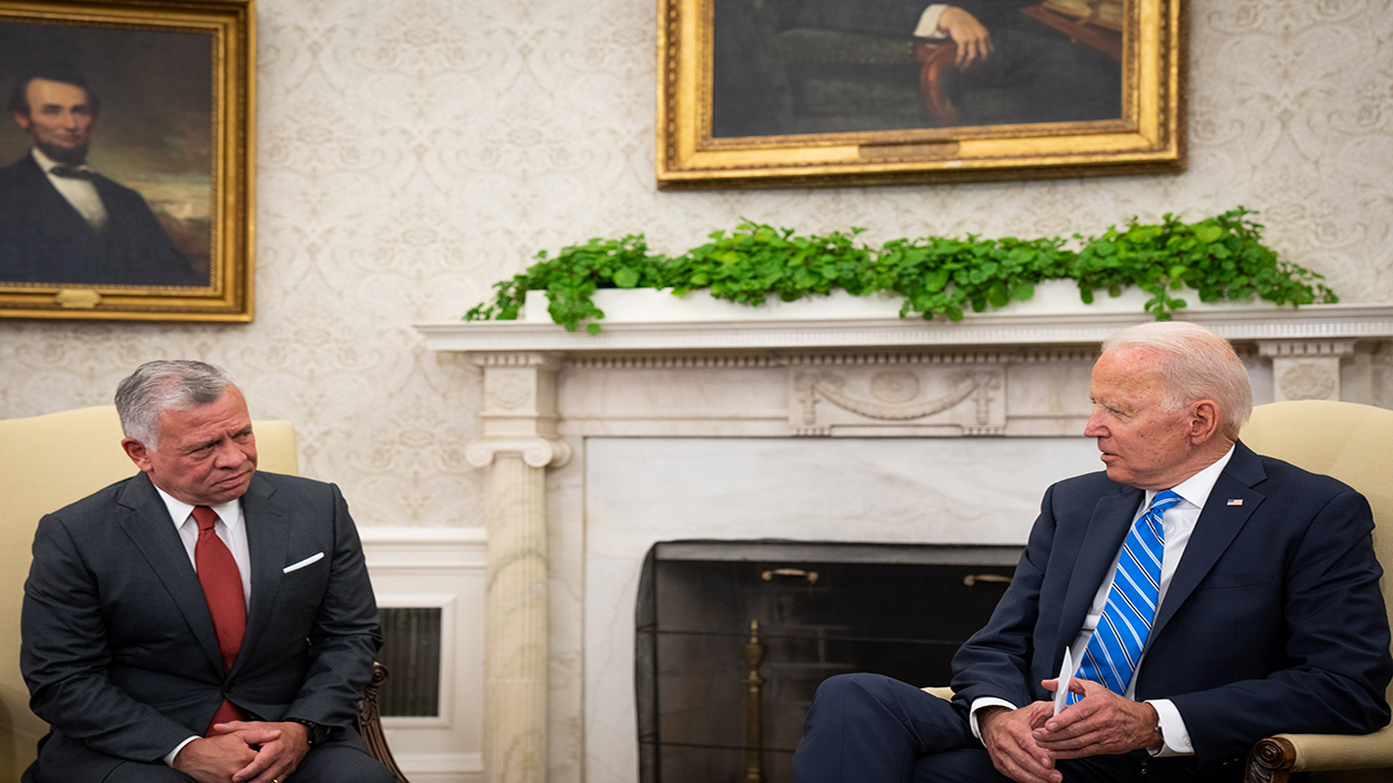 Talks between Biden and the King of Jordan on Middle East issues in the Oval Office – Arabs and the world – the Arab world