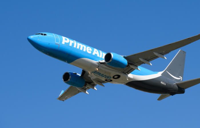 Amazon opens a multi-billion air freight center in the US

