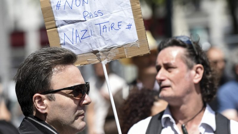   Health passport in France |  Anti-Semitic signals creep into protests

