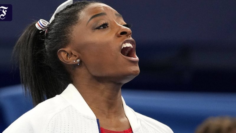Simone Biles Compromise at the Olympics: An Athletic Maturity

