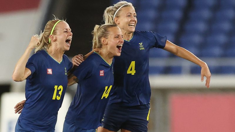 Sweden beat Australia and will face Canada in the final


