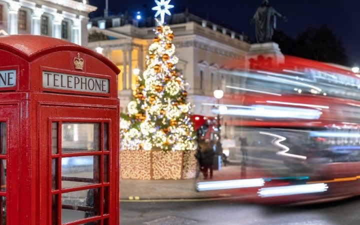 The UK has only a few days to save Christmas, why?

